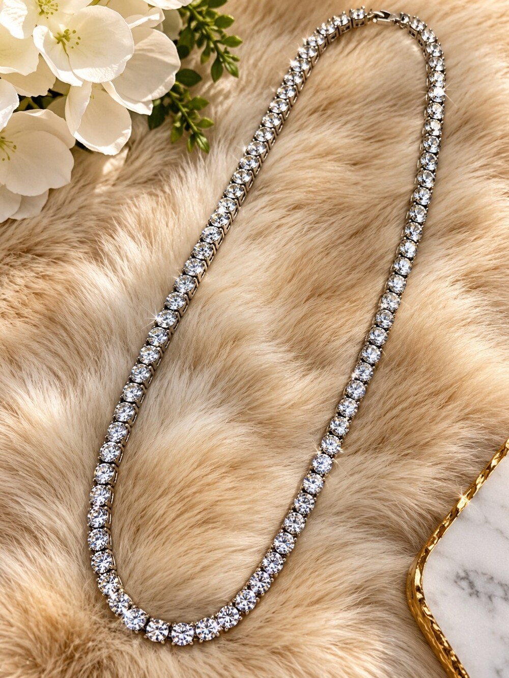 Gorgeous Silver tennis Necklace